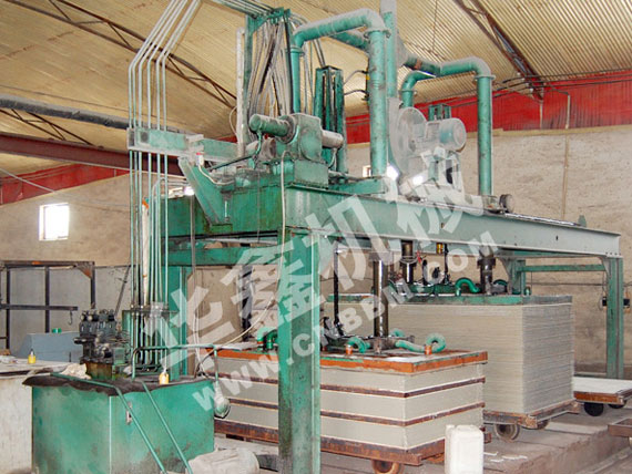 石膏板機械設備的生產過程分為哪些步驟